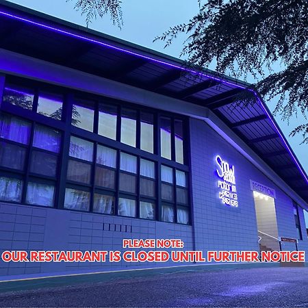 Snow Season Motor Inn Cooma Exterior photo