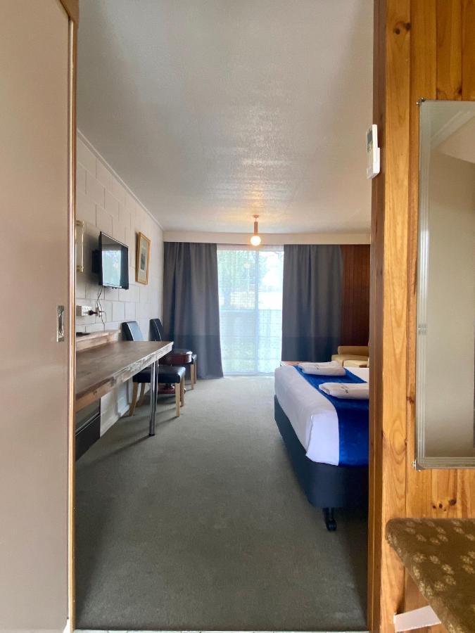 Snow Season Motor Inn Cooma Exterior photo