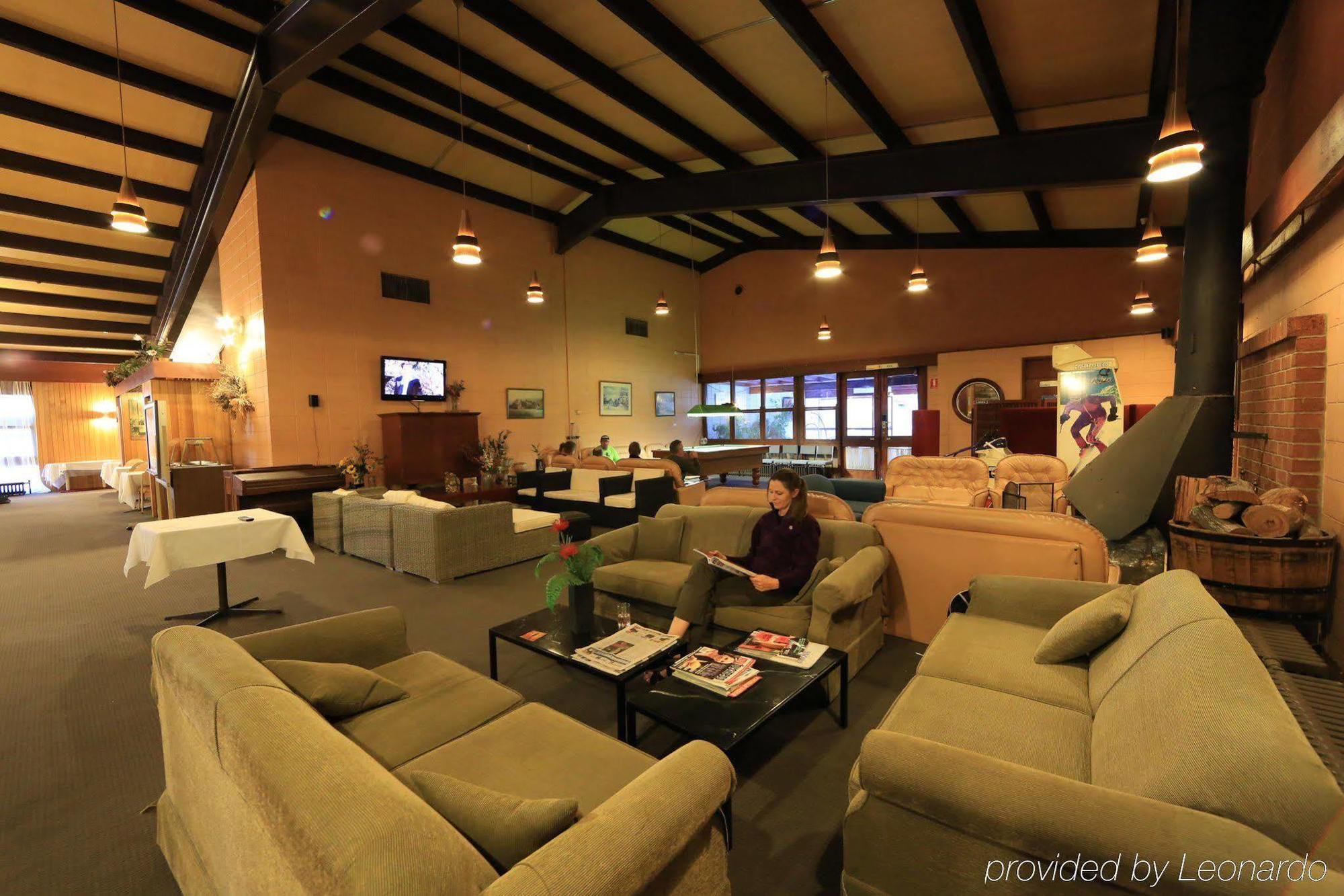 Snow Season Motor Inn Cooma Exterior photo